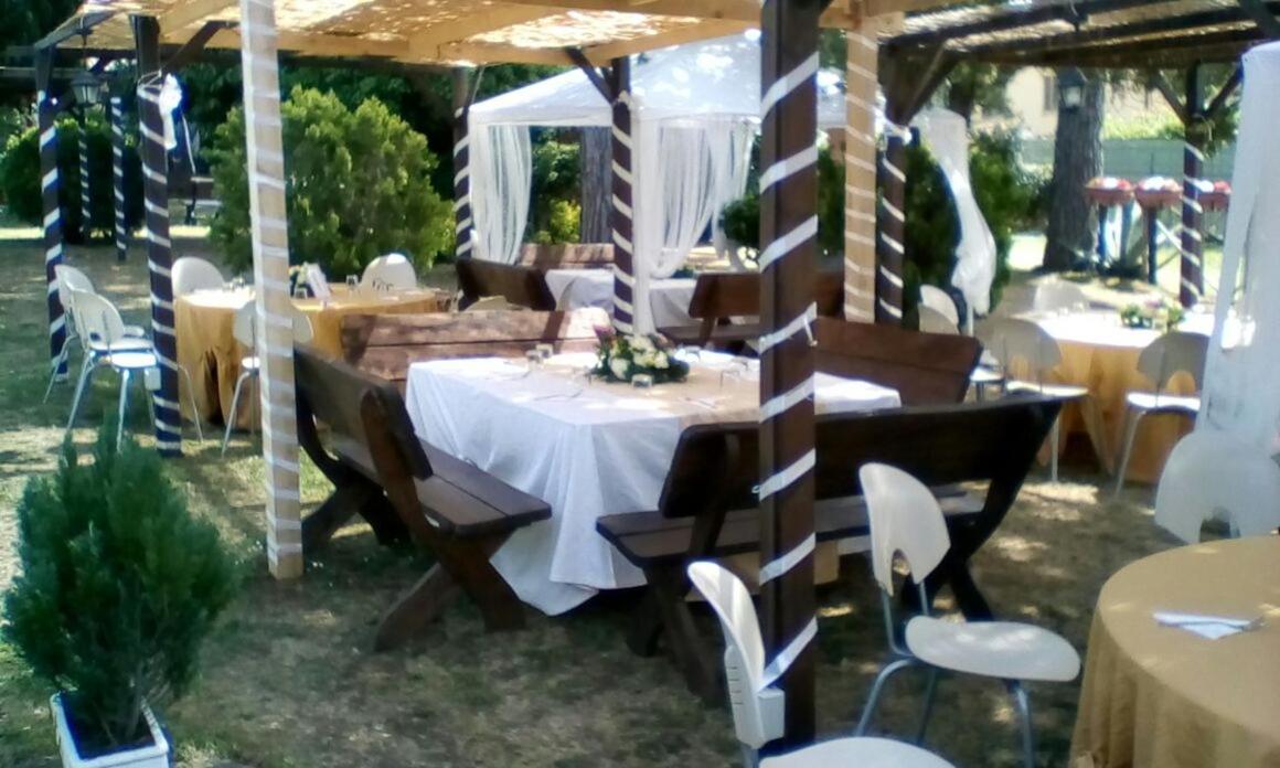 Villa Paradise Resort Gallicano nel Lazio Bagian luar foto