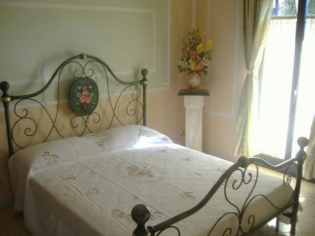 Villa Paradise Resort Gallicano nel Lazio Ruang foto